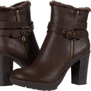 GUESS Women's Kavin Fashion Ankle Buckle Boots 5 1/2 Brown‎ Stacked heel Padded